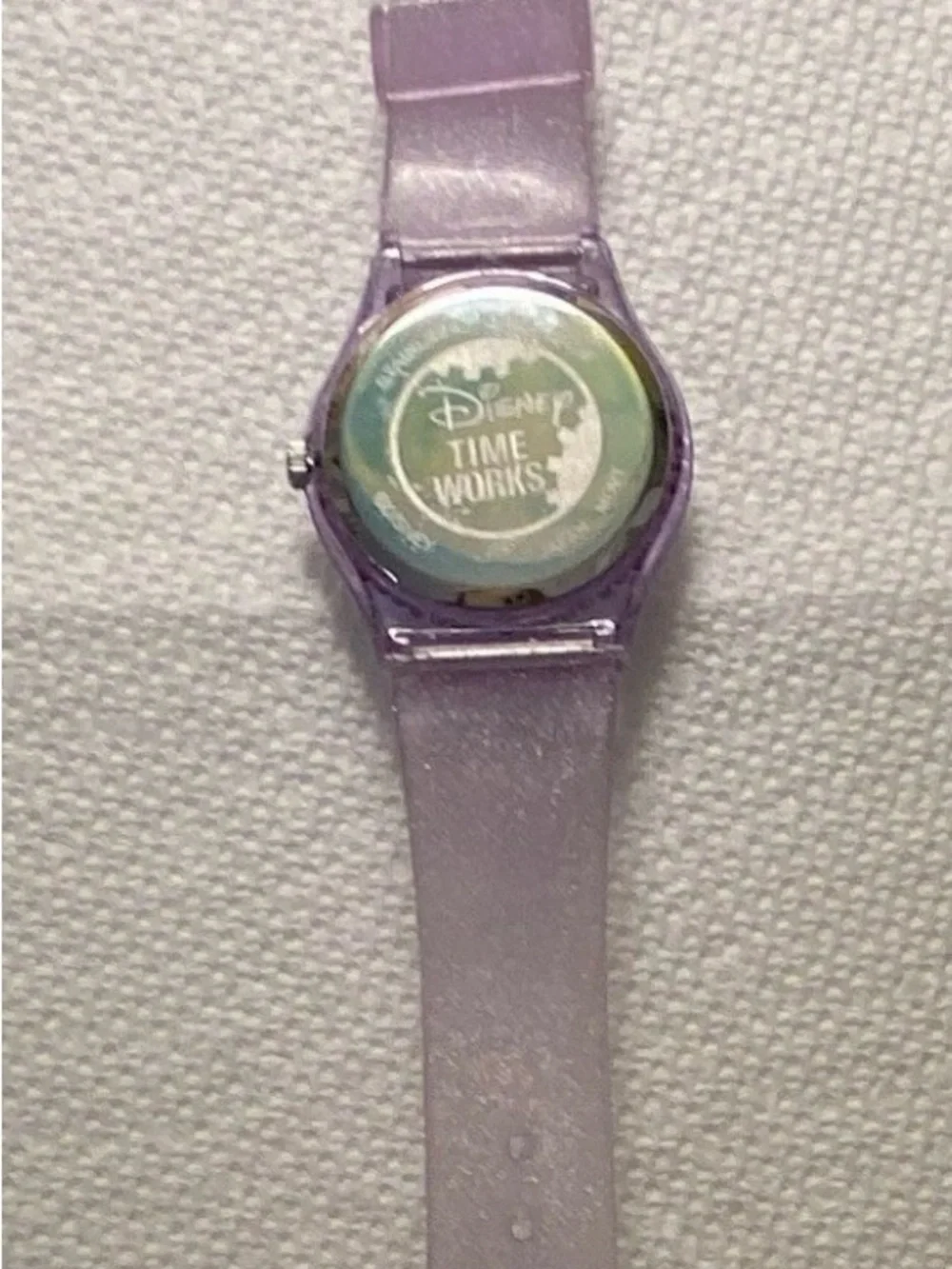 Disney Princess Girls Analog Quartz Purple Plastic Strap Watch 32mm Dial (Y-24)